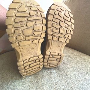 Children’s boots
